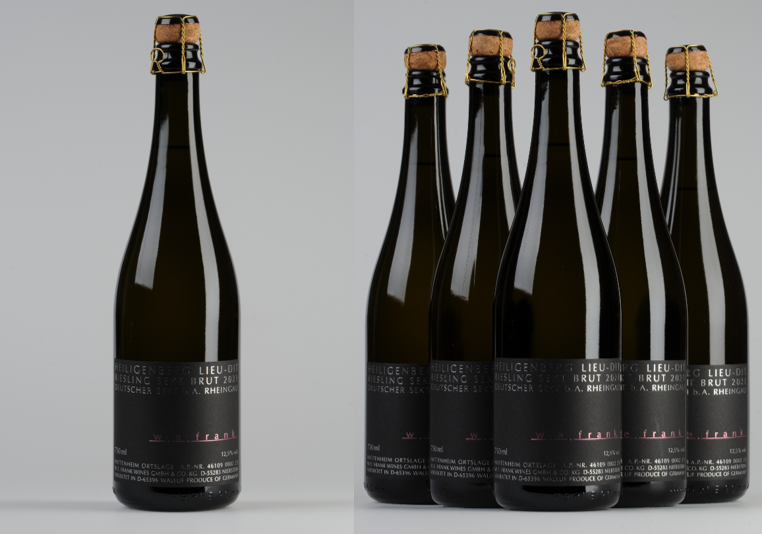 Titelbild des Newsletters Nr. 23 von W. E. Frank: HATTENHEIMER HEILIGENBERG LIEU-DIT RIESLING SEKT BRUT 2021 – THE FIRST OF A KIND